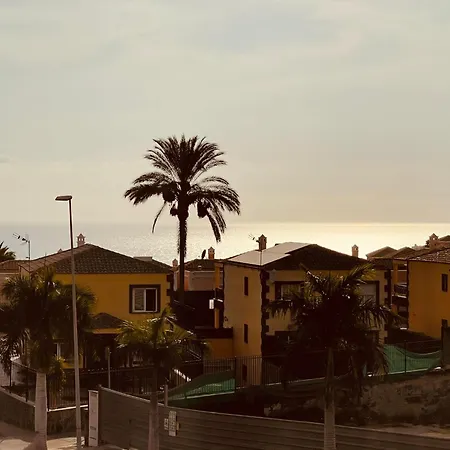 Playa D2 * لوس كريستيانوس